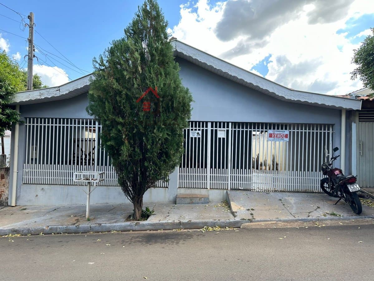 Casa Alvenaria para Venda em Nossa Senhora Aparecida Guaraçaí-SP