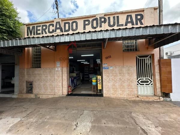 Ponto comercial Comercio para Venda em Centro Guaraçaí-SP