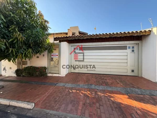Casa Alvenaria em Centro, Guaraçaí/SP