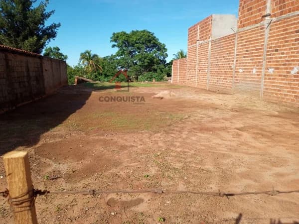 Terreno para Venda em Vila Operaria Guaraçaí-SP