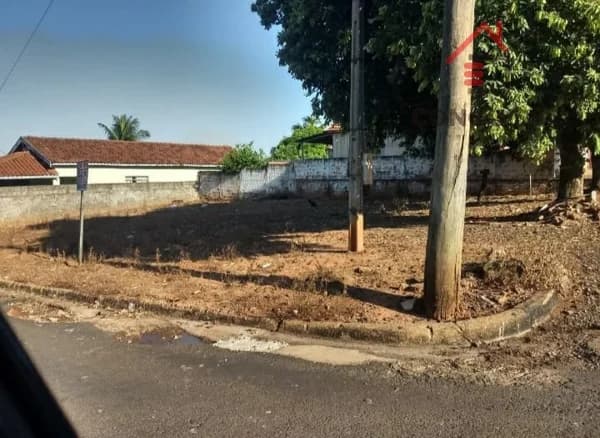 Terreno para Venda em Vila Operaria Guaraçaí-SP