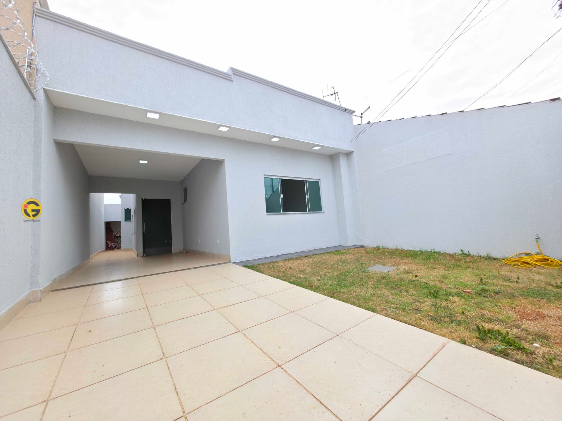 CASO A VENDA, EM VILA MARIANA APARECIDA DE GOIÂNIA, GOIÁS, 3/4, SUÍTE MAIS LAVA