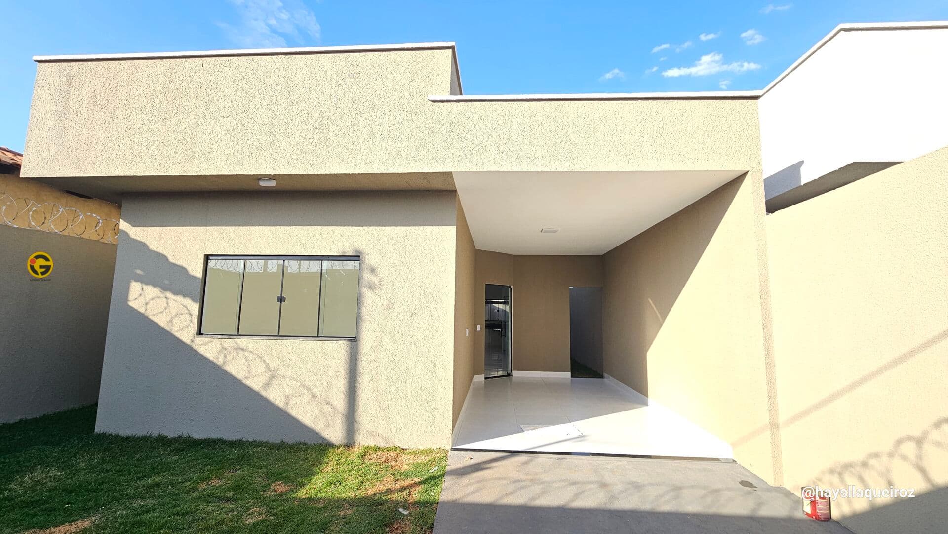 Casa para venda no setor vila Alzira 3 Quartos com suíte e churrasqueira