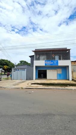 Sobrado Misto – Comercial e Residencial
À venda por R$ 950.000
De frente para a praça no Satélite São Luís, Aparecida de Goiânia