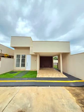 CASA DE CONDOMÍNIO À VENDA NA REGIÃO DO VILA BRASILIA, 3 QUARTOS, DUAS SUITES, QUINTAL, EM APARECIDA DE GOIÂNIA GO