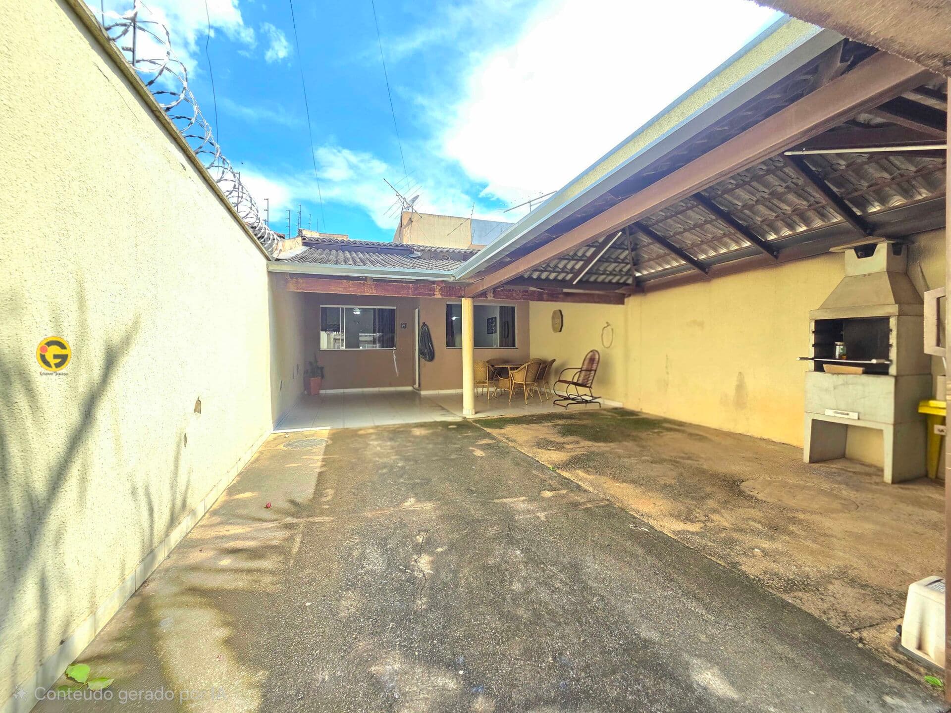 CASA À VENDA NO JARDIM MARIA INÊS, 4 QUARTOS, CHURRASQUEIRA, QUINTAL, APARECIDA DE GOIÂNIA GO