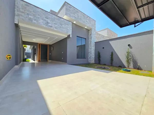 CASA COM 3 SUÍTES, PISCINA, À VENDA NA REGIÃO DO VILA BRASÍLIA, SETOR VILA SANTOS DUMONT EM APARECIDA DE GOIÂNIA