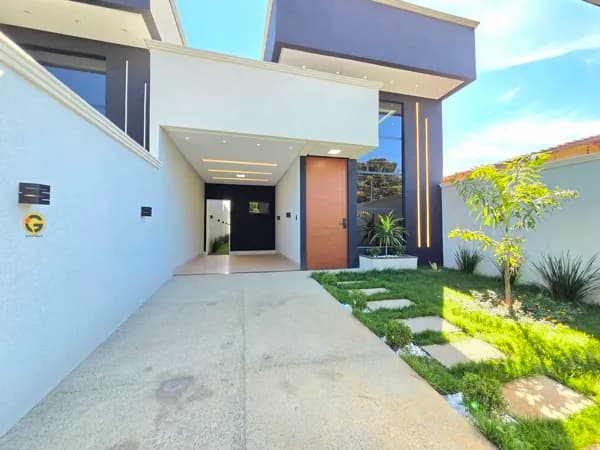 Casa em Aparecida de Goiânia - Vila Oliveira