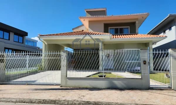 Casa em Palhoça - Pedra Branca