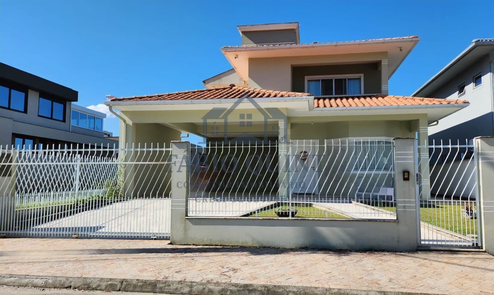 Casa em Palhoça - Pedra Branca