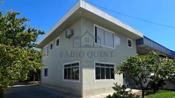 Casa Duplex em Fazenda Santo Antônio, São José/SC