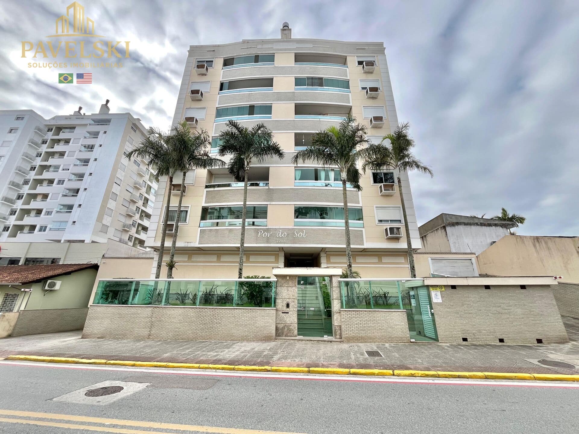 Apartamento Cobertura Duplex no Bairro Abraão - Florianópolis