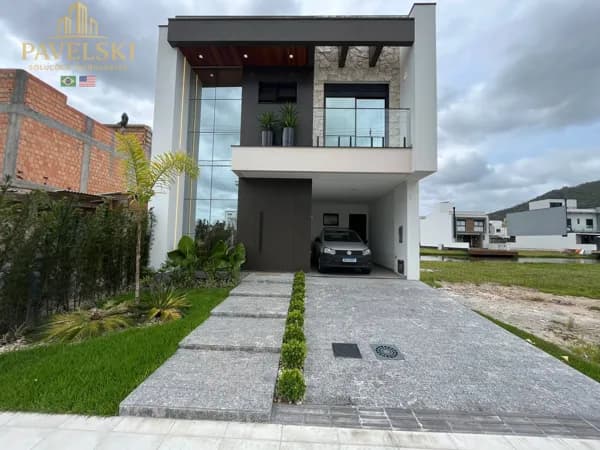 Casa em Condomínio fechado 3 dormitórios sendo 1 suíte - Deltaville / Biguaçu