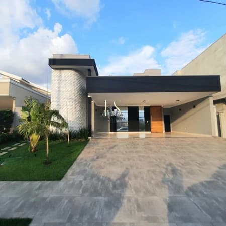 Casa em São José do Rio Preto - Parque Residencial Damha VI
