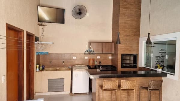 Casa em Araçatuba - Conjunto Habitacional Etheocle Turrini
