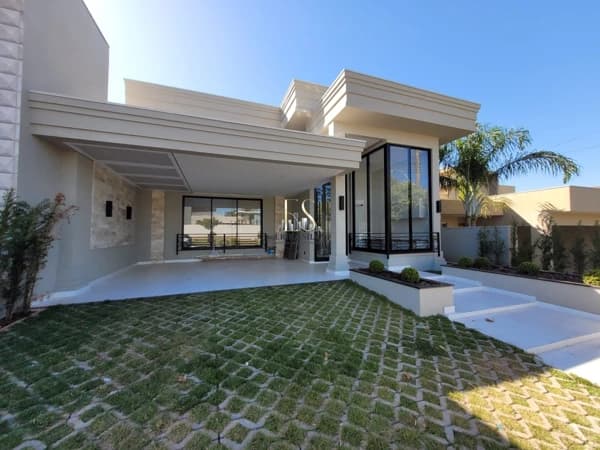Casa em São José do Rio Preto - Condomínio Vilage La Montagne