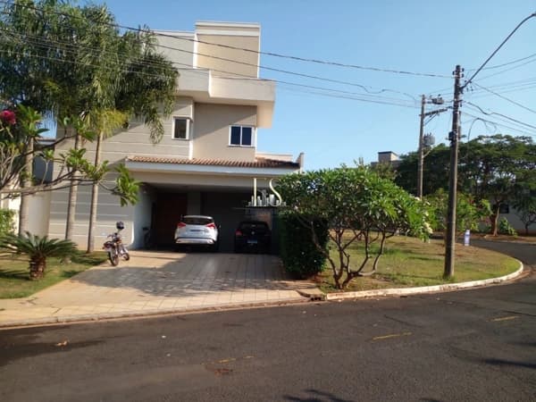 Sobrado em São José do Rio Preto - Residencial Gaivota I