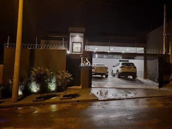 Casa em São José do Rio Preto - Jardim Caparroz