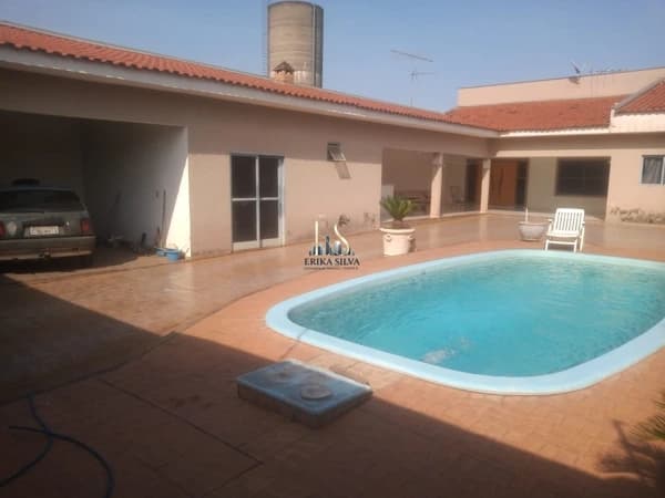Casa em São José do Rio Preto - Estância Vila Azul (Zona Rural)