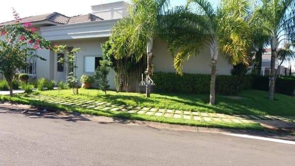 Casa em São José do Rio Preto - Parque Residencial Damha V