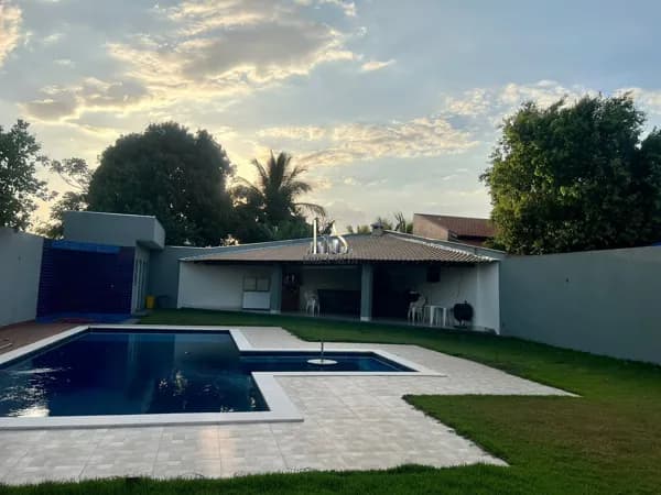 Rancho Completo à Venda com Piscina, Churrasqueira e Alto Potencial de Renda