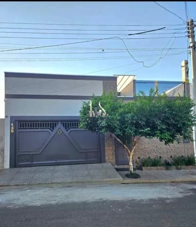 Casa em Bilac - Centro