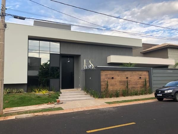 Casa em São José do Rio Preto - Parque Residencial Damha VI