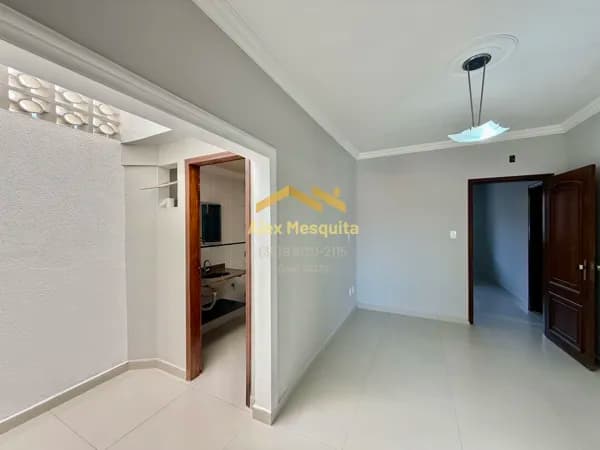 Casa em Lavras - Centro