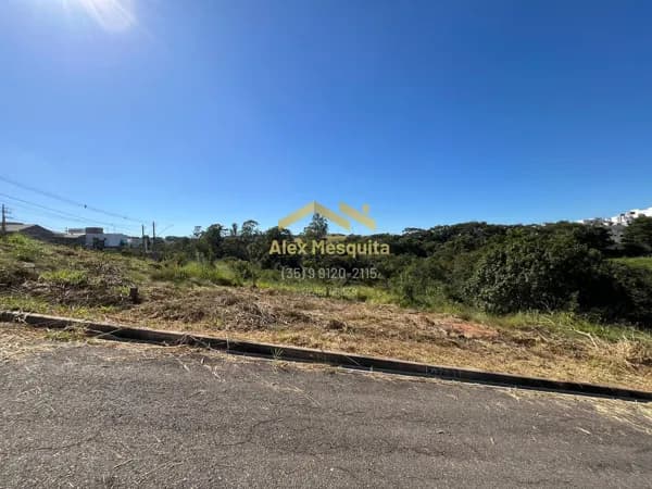 Lote/Terreno em Lavras - Residencial Parque Leste