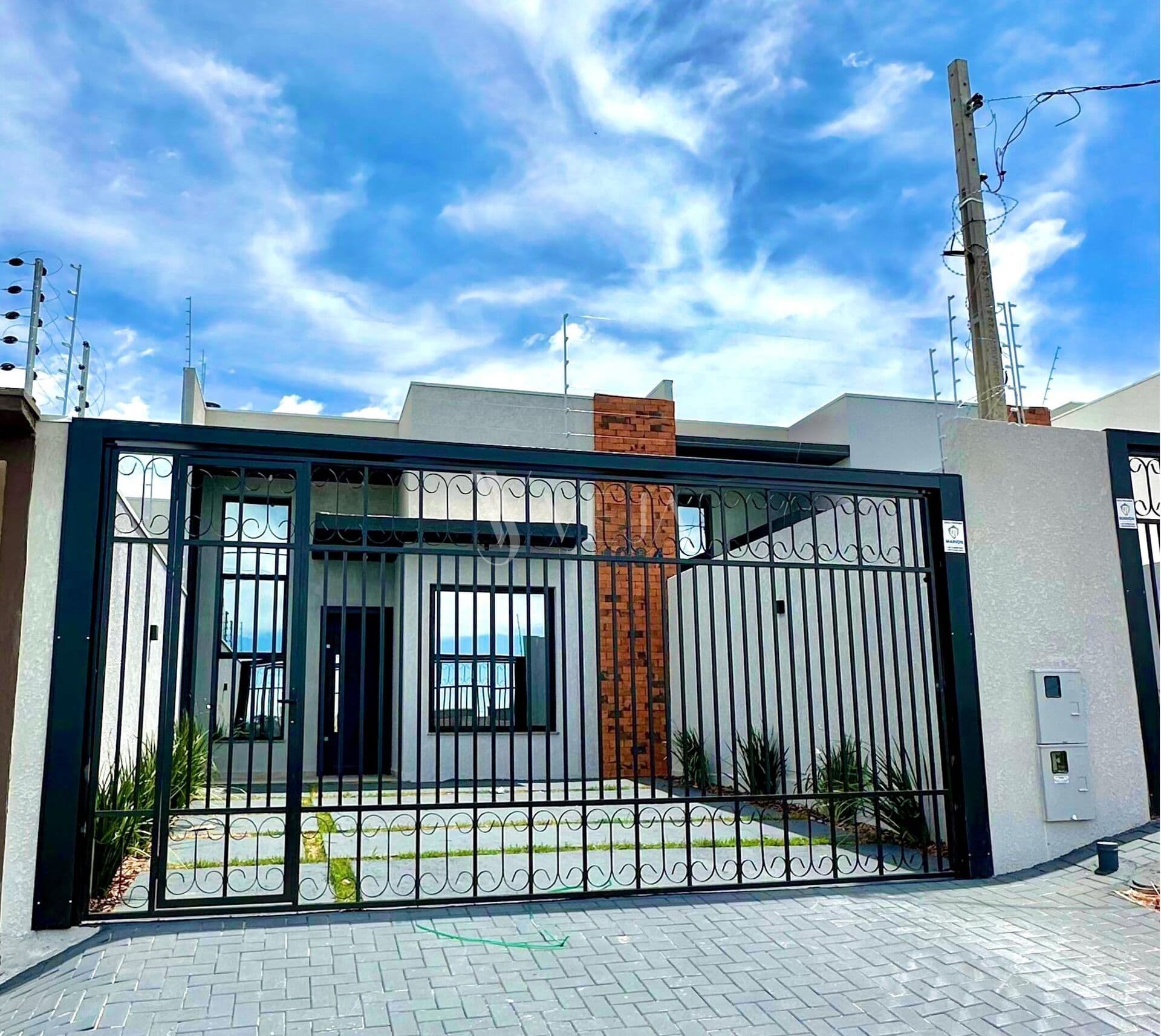 CASA NO JARDIM VEREDAS