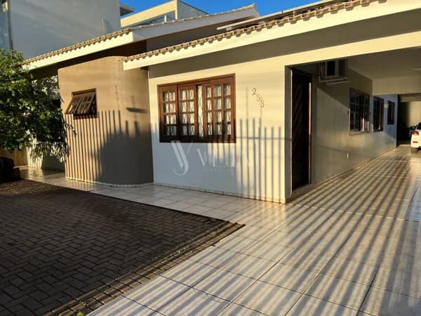 🏡 Casa à Venda – Bairro Neva, Cascavel/PR ☀️🔋