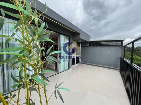 Apartamento Duplex em Cordeiros, Itajaí/SC