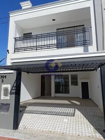 Sobrado em Itajaí - Dom Bosco