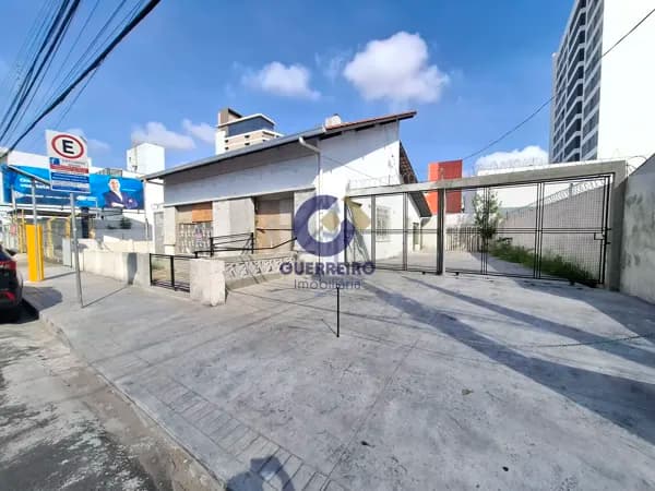 Casa com 3 dormitórios para alugar, 170 m² por R$ 12.575,00/mês - Centro - Itajaí/SC