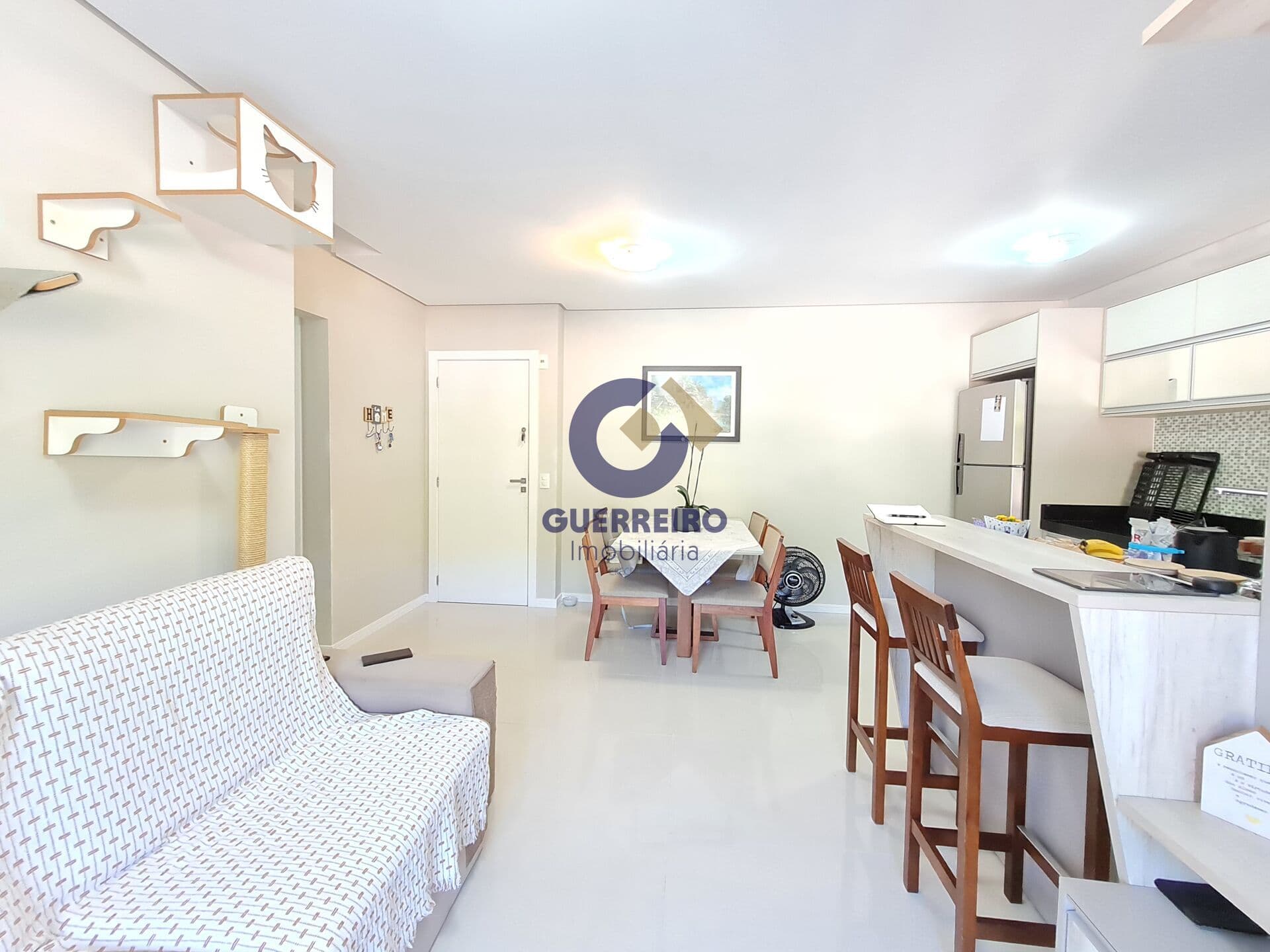 Apartamento 1 suite e 1 quarto