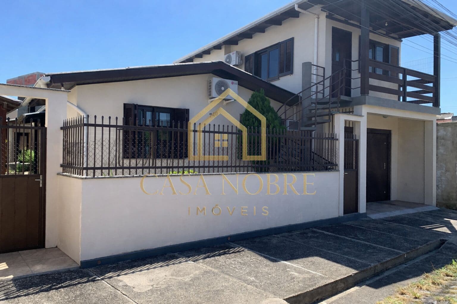 Casa em Torres - Predial