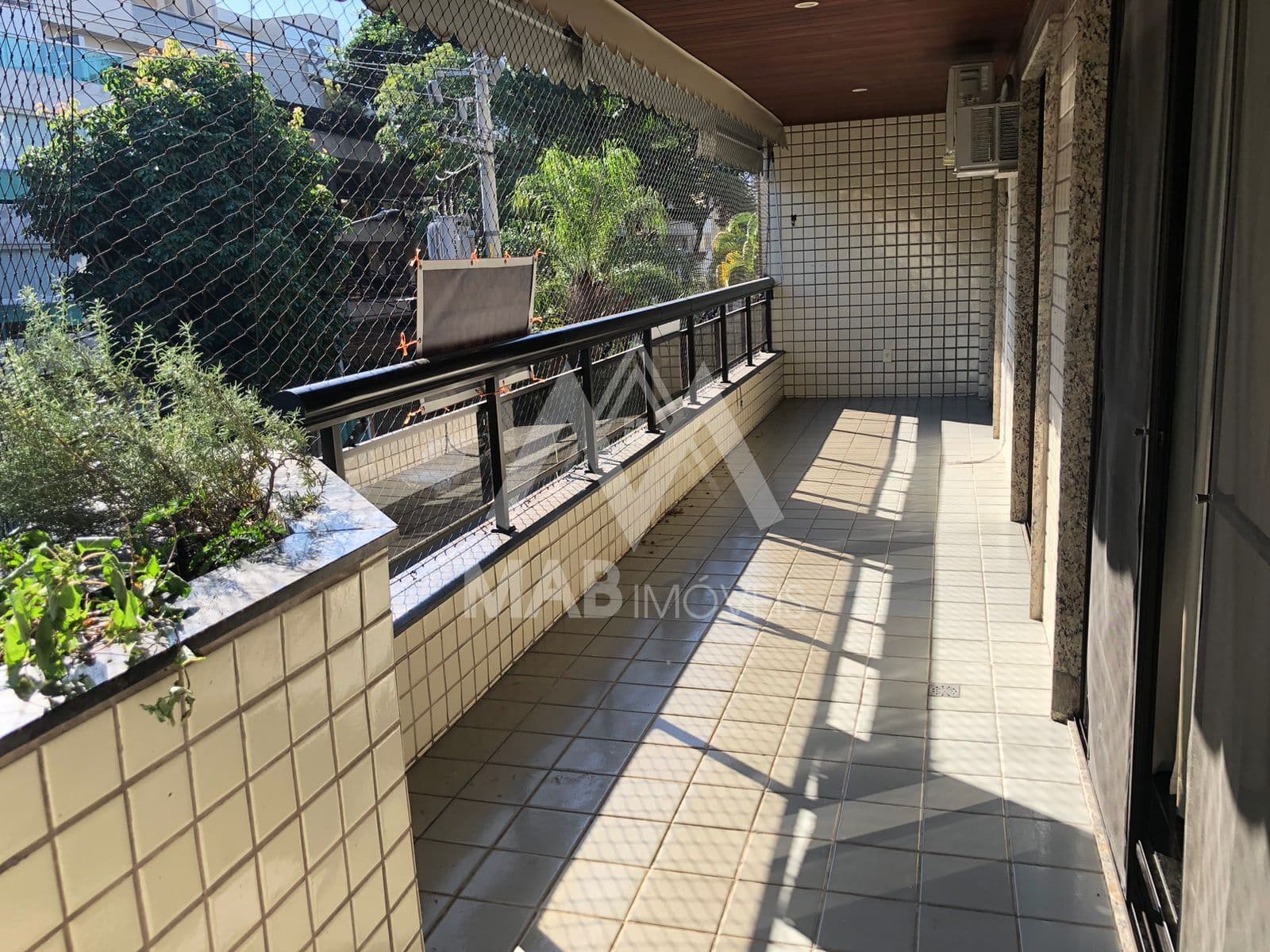 EXCELENTE APTO 3QTOS-SUÍTE-143M2-DEP-3VGS- RUA ROGÉRIO KARP - RECREIO RJ.