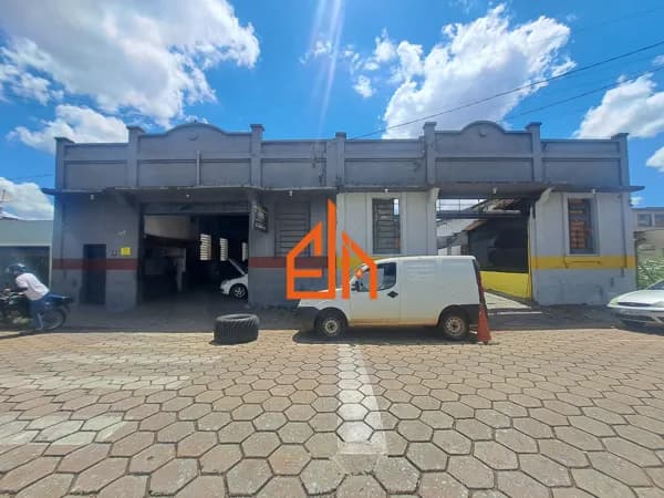 Ponto Comercial/Loja/Box em Passos - Centro