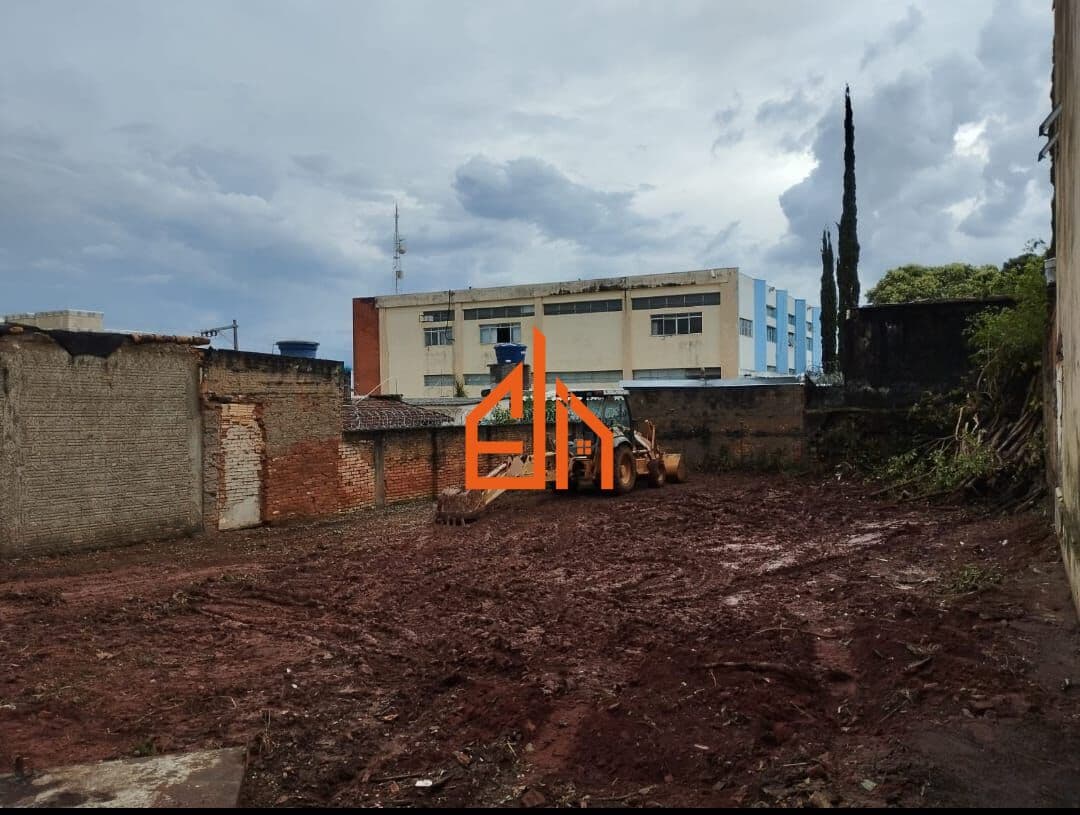 Lote/Terreno em Passos - Belo Horizonte