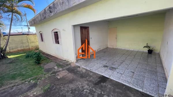Casa em Passos - Nossa Senhora Aparecida