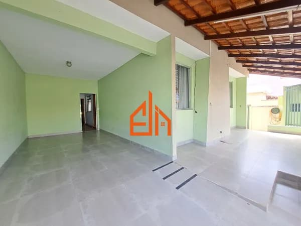 Casa em Passos - Vila Rica