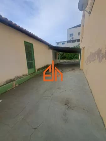 Casa em Passos - Muarama