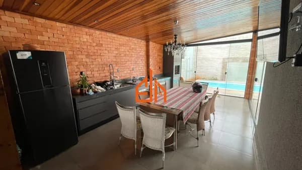 Casa em Passos - Jardim Panorama