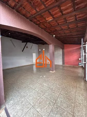 Casa em Passos - Vila Rica