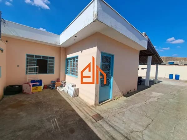 Casa em Passos - Jardim Colégio de Passos