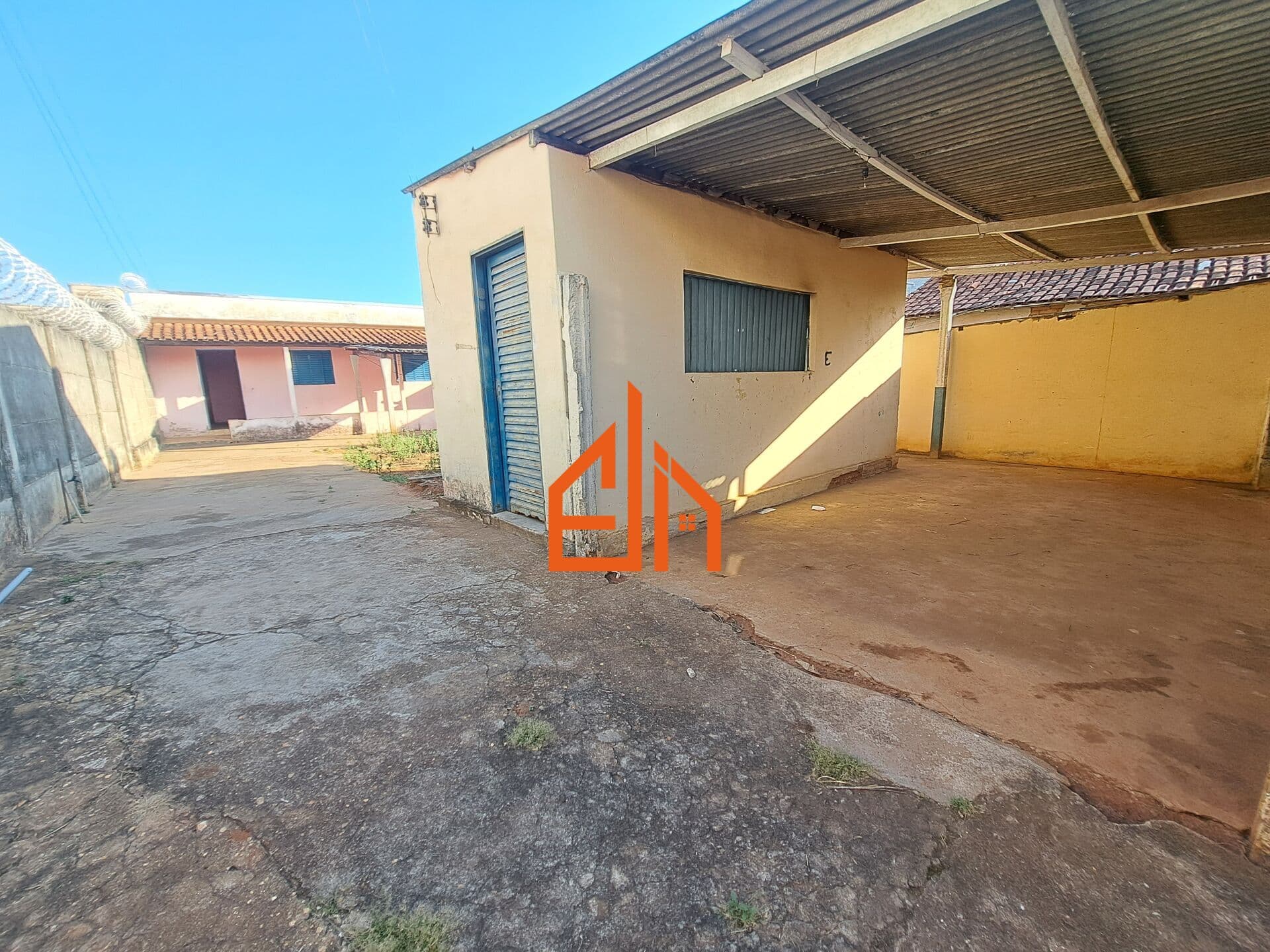 Casa em Passos - Nossa Senhora das Graças