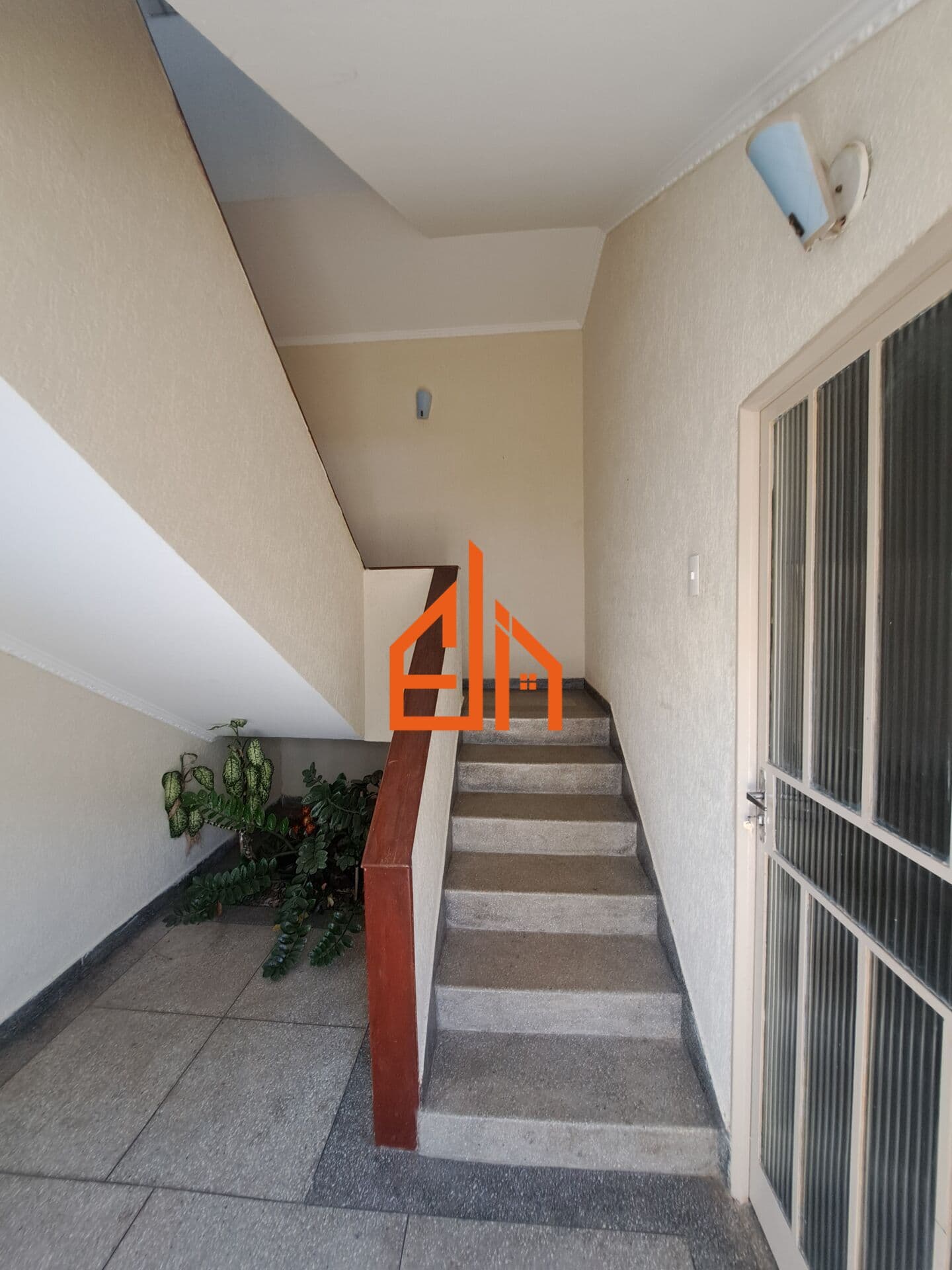 Casa em Passos - Muarama