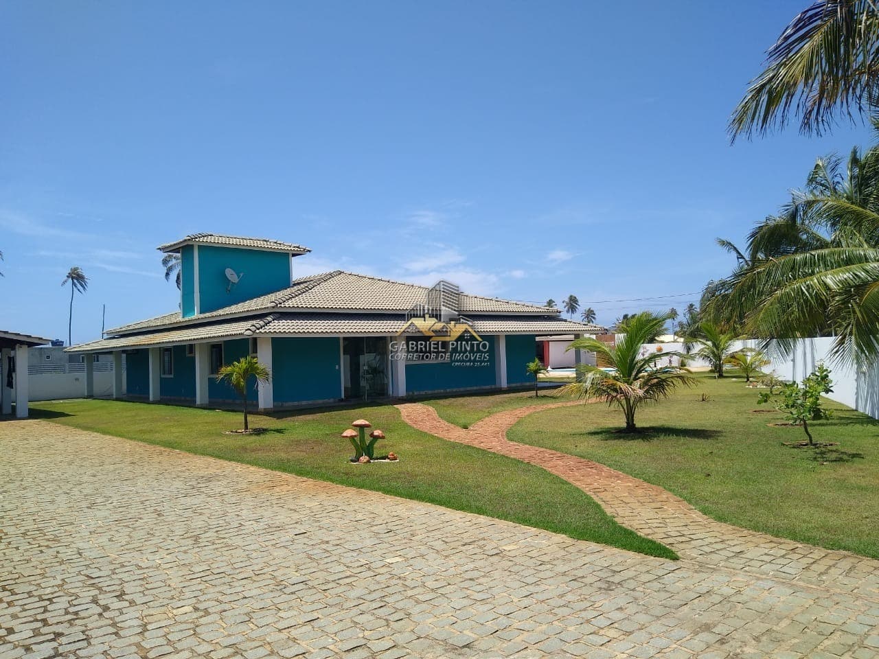 CONDOMÍNIO ÁGUAS DE SAUÍPE - Casa 4/4 (2 Suítes) - 303m² - Piscina