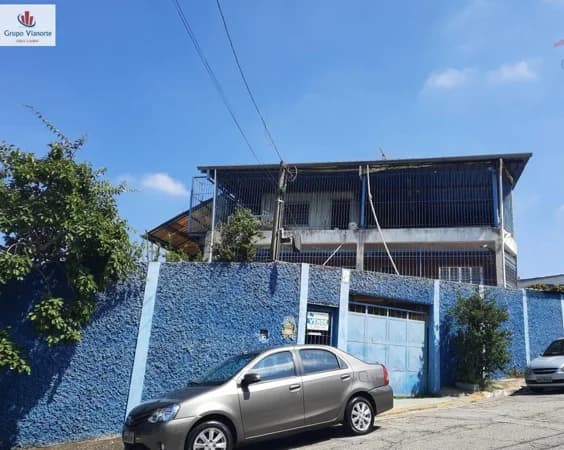Sobrado Padrão para Venda em Vila Zat São Paulo-SP