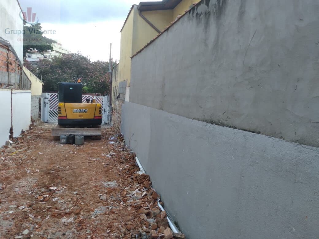 Lote/Terreno em São Paulo - Vila Santa Terezinha (Zona Norte)